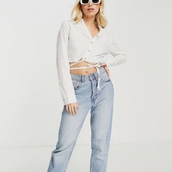 Hollister Wrap Around Button Down Crop Shirt size large preloved casual white - Picture 8 of 8